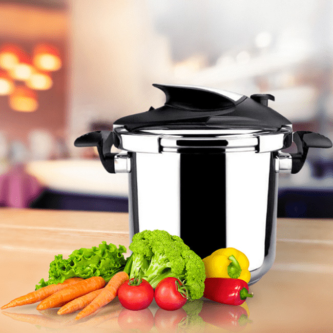 Pressure Cookers & Accessories