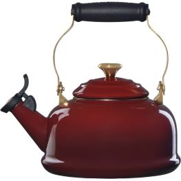 Classic Whistling Stovetop Kettle With Gold Knob, 1.6 Litre