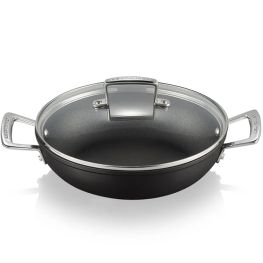 Toughened Non-Stick Shallow Casserole With Lid