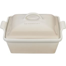 Heritage 23cm Square Dish With Lid, 2.4 Litre